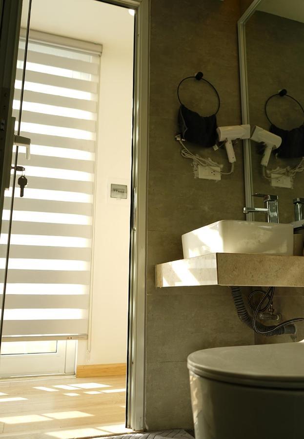 Lyn House - Service Apartment Hoang Quoc Viet Hanói Exterior foto